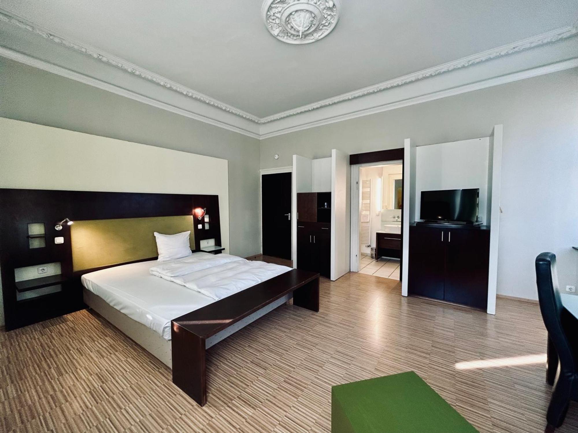 Hotel Brasserie Erlangen Kültér fotó