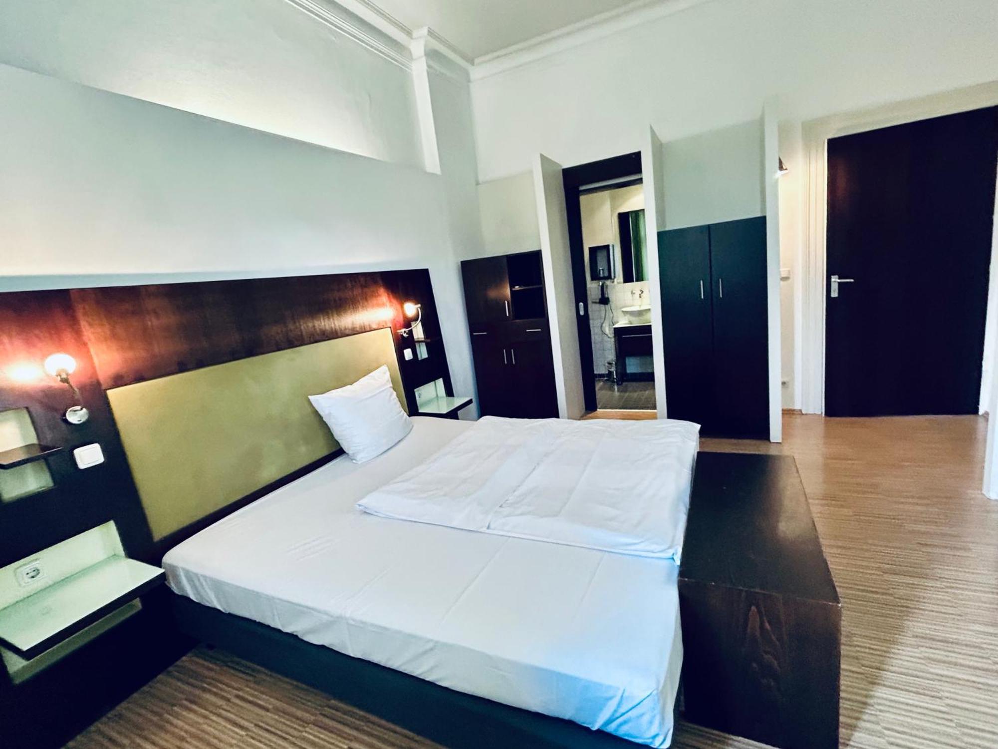 Hotel Brasserie Erlangen Kültér fotó